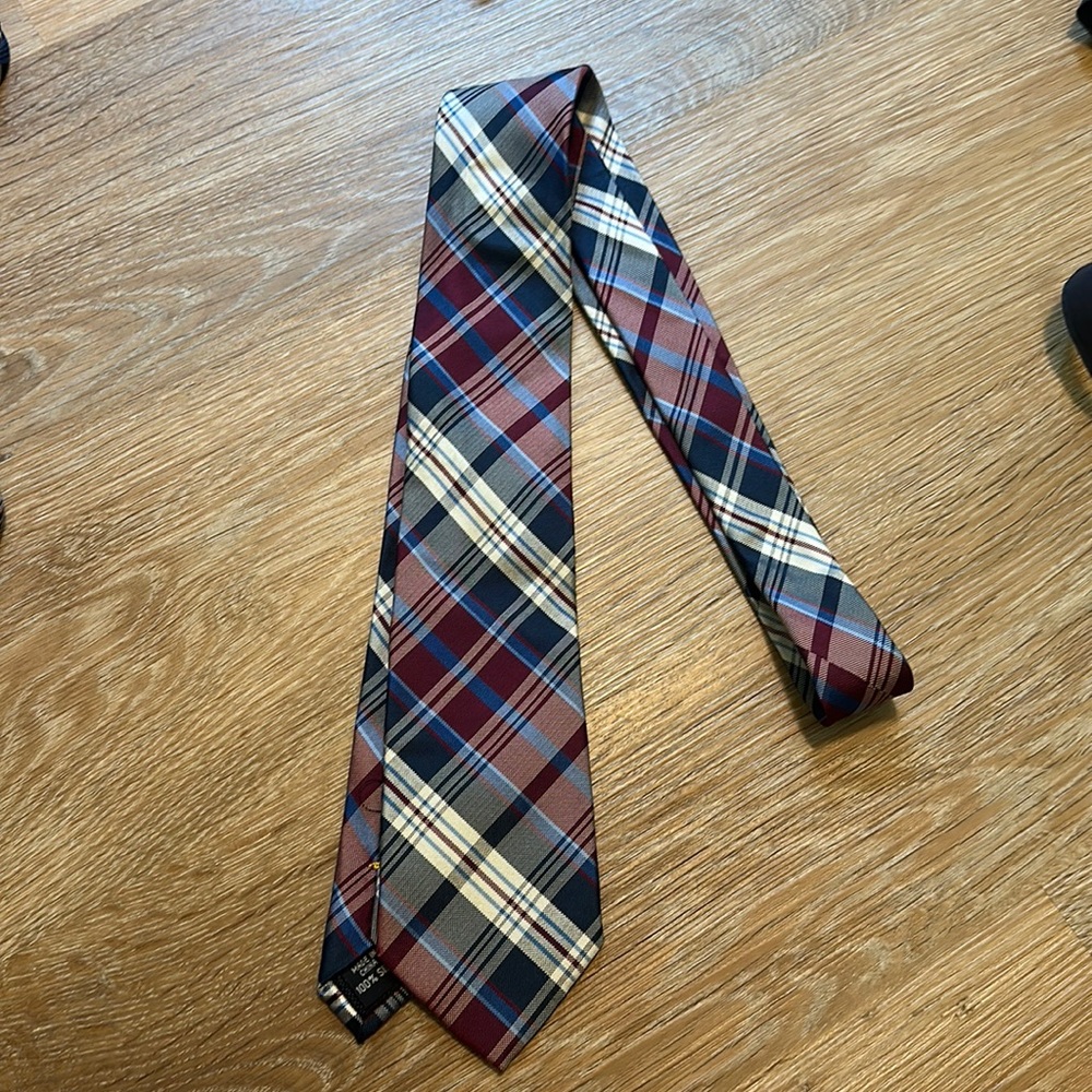 Nautica neck tie